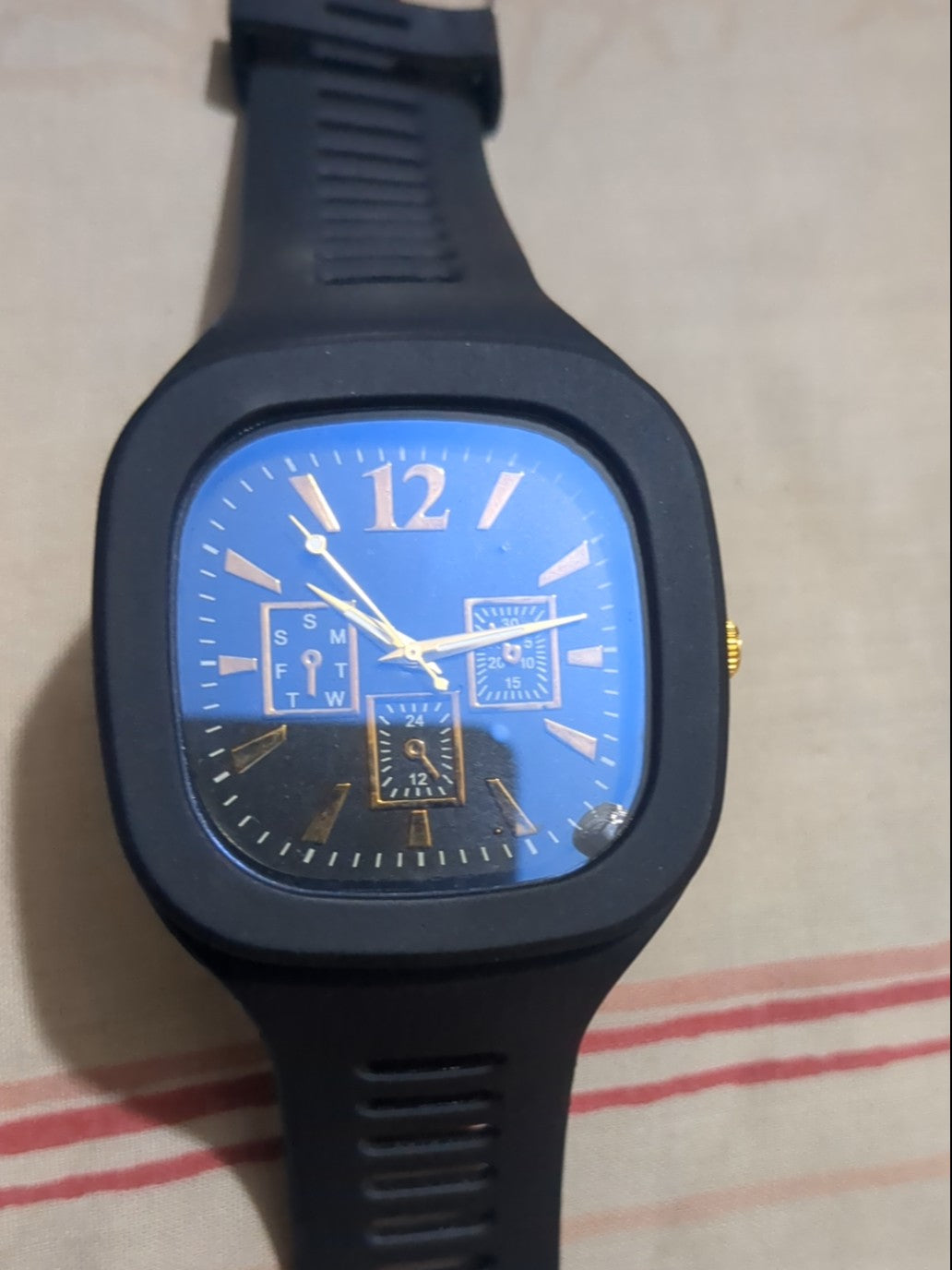 Branded Watch For Men and Boys Latest Design Wrist Watches in Multicolor