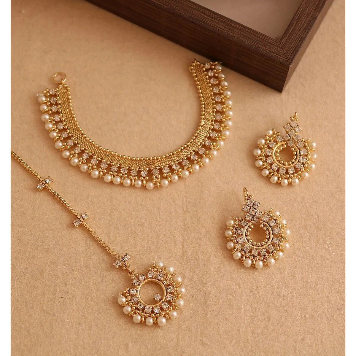 Jewellery Set for Girls, Women and Ladies New Fashionable Design