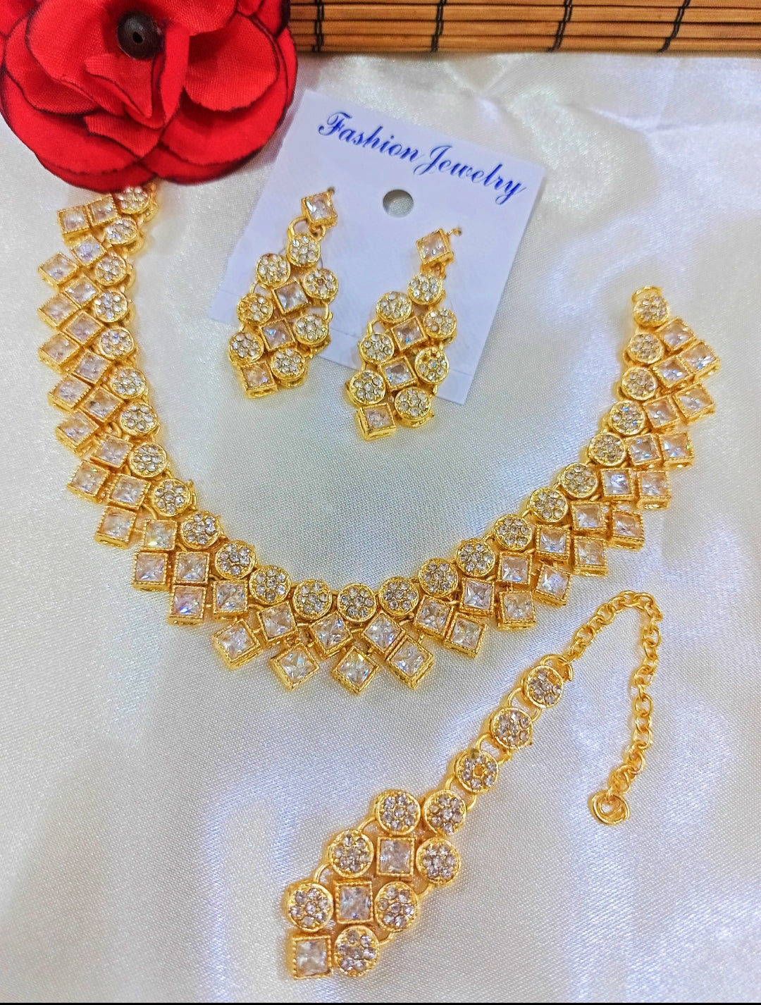 Golden Crestal Jewellery Badam Style Jadao Nagina Jewellery Set