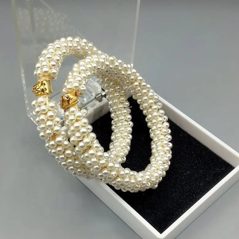 stylish gajra pearl bangle just mala with earring famouse design