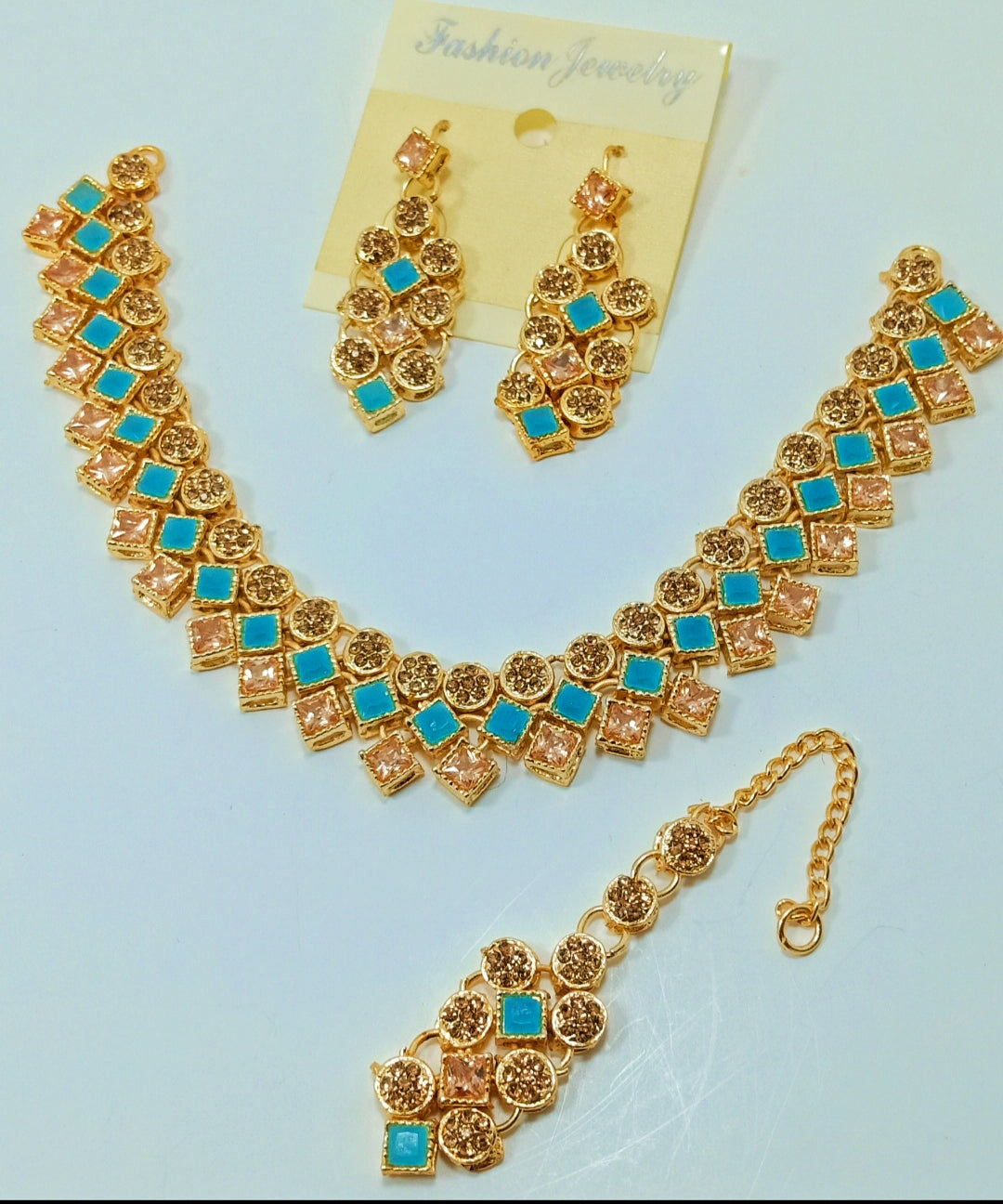 Golden Crestal Jewellery Badam Style Jadao Nagina Jewellery Set