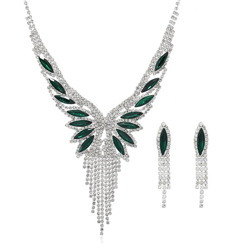 3 PCS Exquisite Super Sparkling White Stone Necklace Earrings Earclip Set