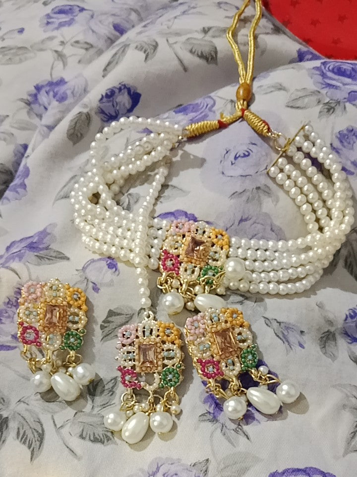 Set Bridal Multi Pearl with tika