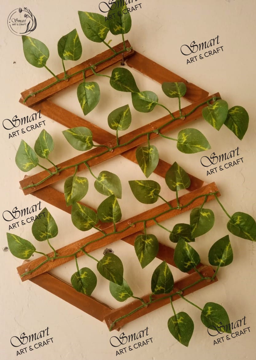 Artificial Money Plant Wooden Green Leaf Fence 2 Feet Retractable Climbing Frame for Home