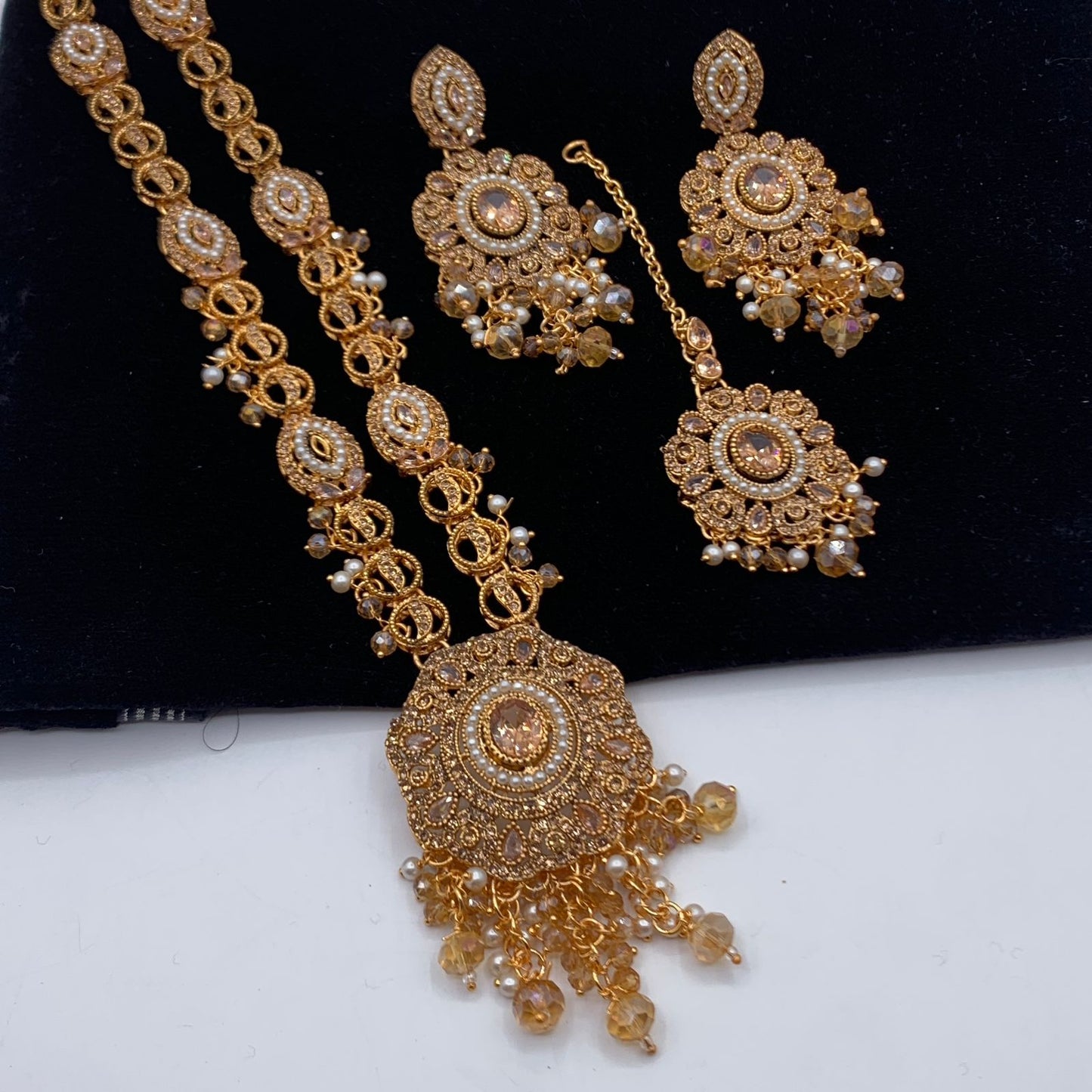 Zarqoon Mala With Jumki Teeka